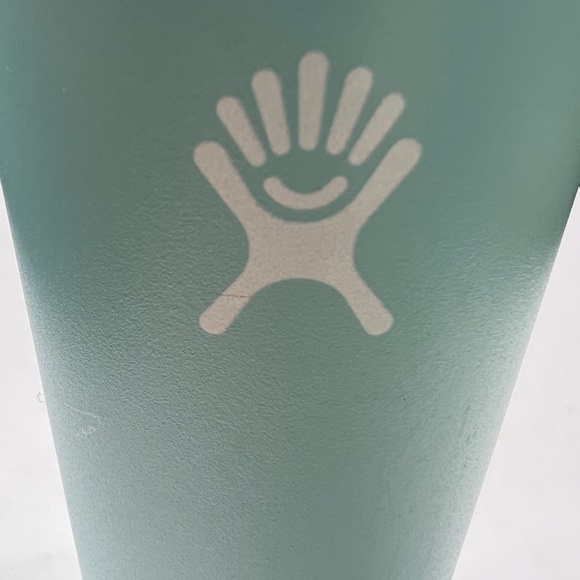 Hydro flask 20 oz Wide Flex Sip Lid Alpine Green Dated 2020 - Picture 10 of 10